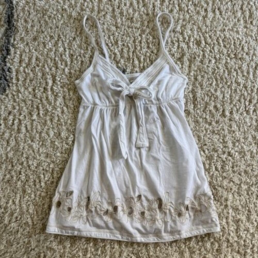 Y2K Hollister Tank Top Medium Babydoll Bella Swan Eyelet Cutout Milkmaid Fairy